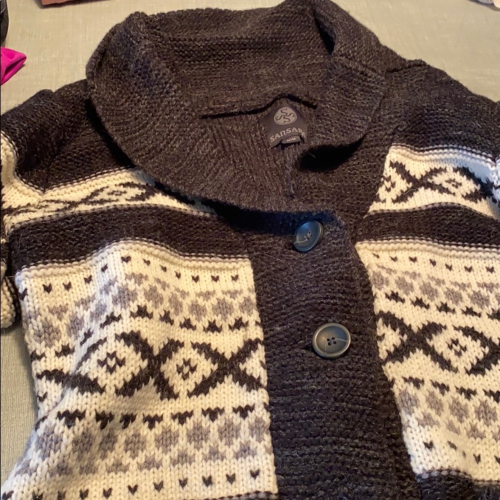 Knit sweater - Picture 4 of 4